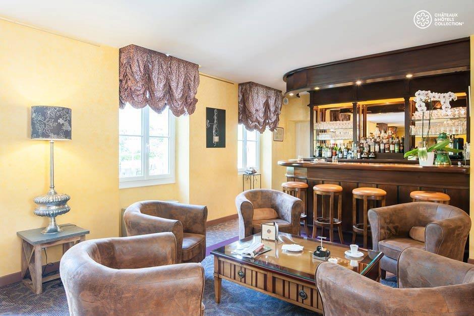 Logis Domaine De Valaudran Hotel Salbris Restaurante foto